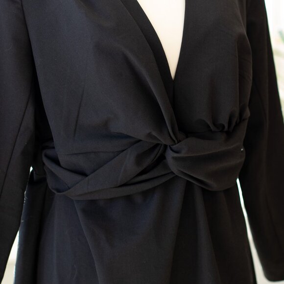 NWT Eloquii Size 14 Black Minidress w/Padded Shoulders and Twist Front - Picture 6 of 13